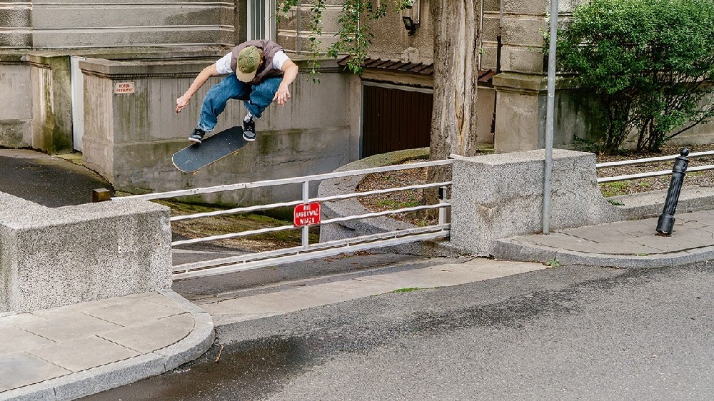 maxresdefault (33).jpg