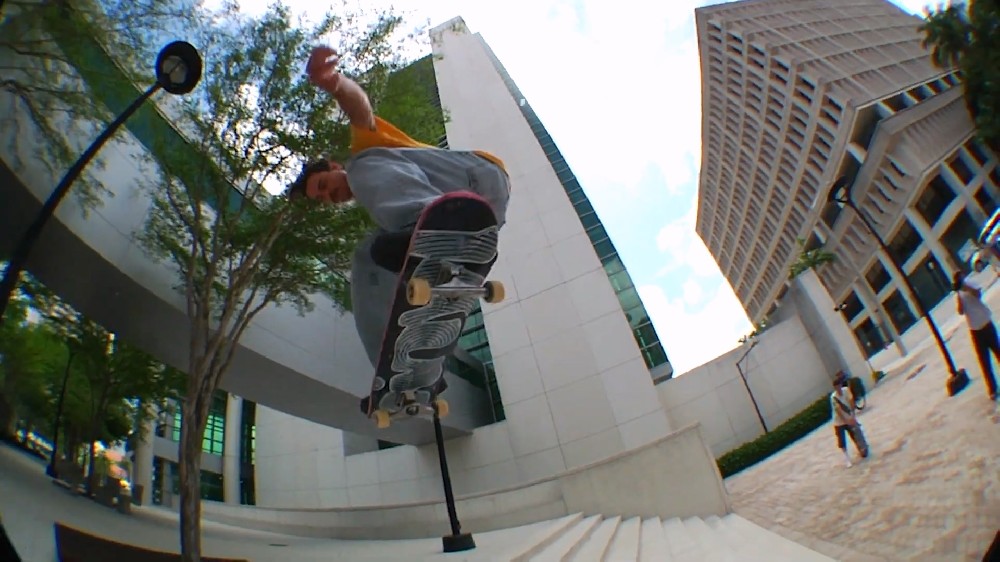 YTDown.com_YouTube_Vinyl-Skateboards-Miami_Media_bPRpEGXG34g_001_1080p.mp4_20260803_121552.866.jpg
