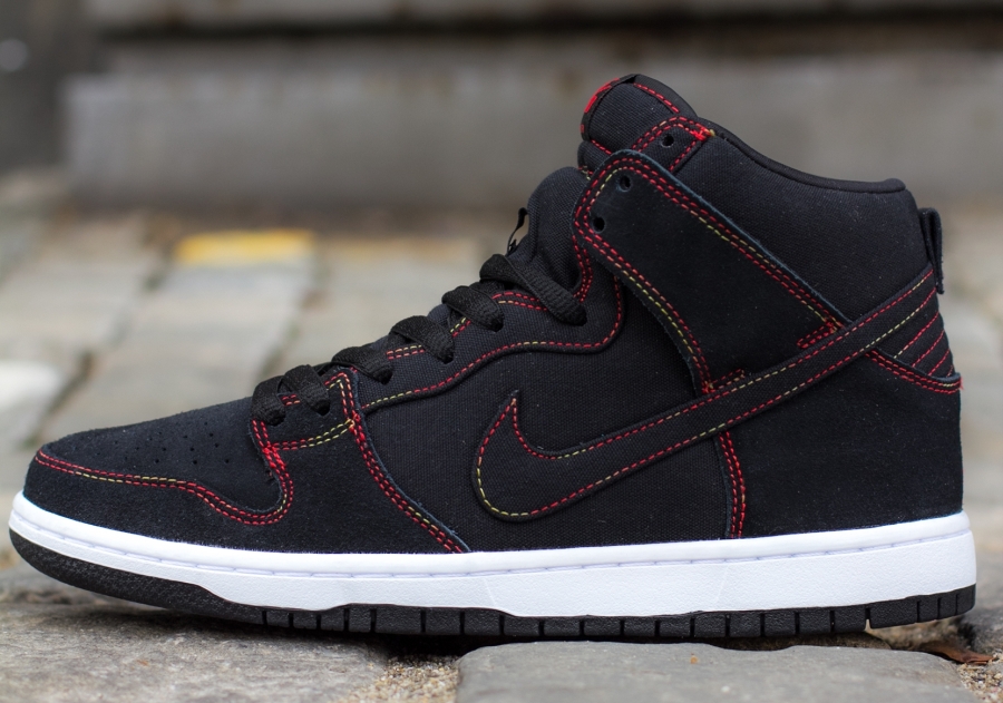 nike-sb-dunk-high-gradient-contrast-stitching-2