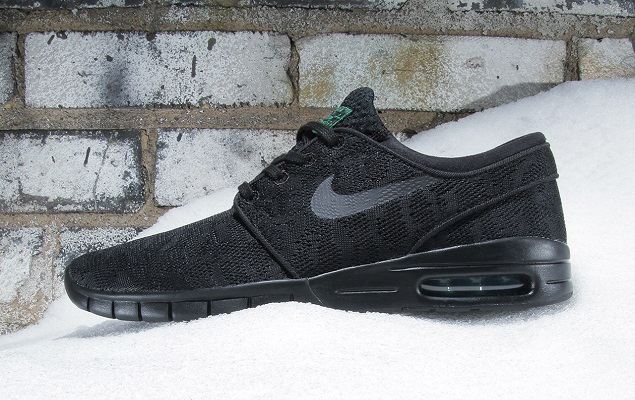 nike-sb-stefan-janoski-max-blackpine-green-1